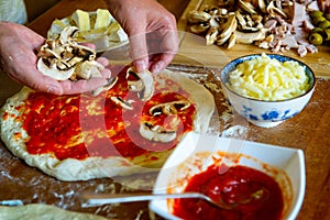 Preparing the Italian pizza