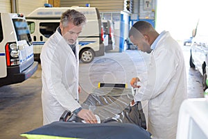 Preparing the paramedic bed