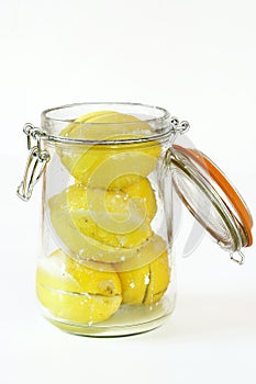 Preparing preserved lemons
