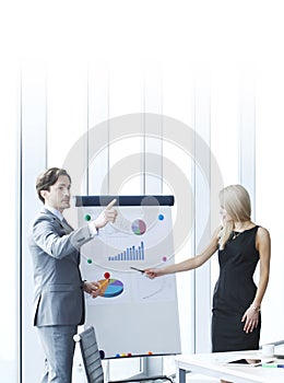 Presentation on flipchart at business meeting