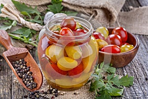 Preserved domestic tomato