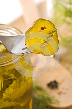 Preserving pickles with dill and peppercorns