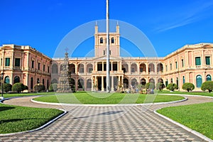 Presidential Palace in Asuncion, Paraguay photo