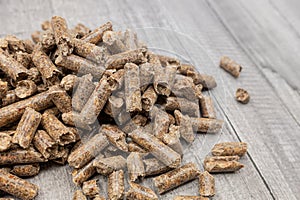 pressed wood pellets, combustible for stovers, efficient and ecological