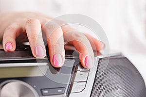 Pressing the eject cd button from the media player