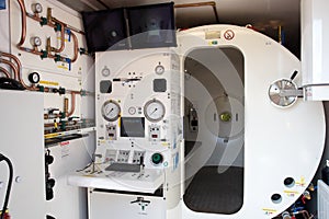 Pressure chamber