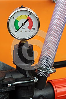 Pressure gauge