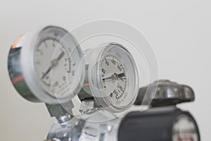 Pressure gauge on a gas regulator