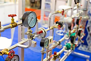 Pressure gauge, valves on pipeline, heat circuit