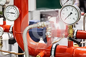 pressure manometer for measuring installed in water or gas systems