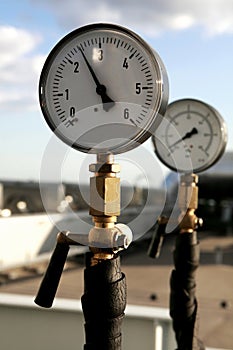 Pressure meter