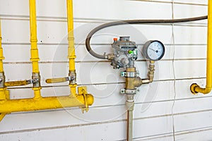 Pressure sensors, pressure gauges in the gas industry