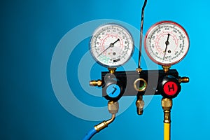 Pressure and temperature control meter