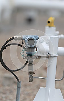 Pressure transmitter on site