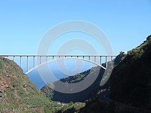 Prestressed-concrete bridge