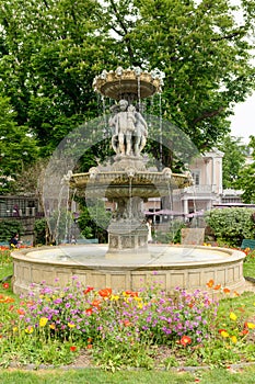 The pretty Cirque Fountain is in the northern part of the Champs-Elysees Gardens, near the Marigny Theatre in Paris