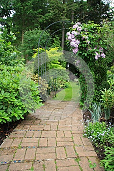 Carino giardino la strada 