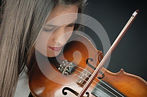 Pretty girl with violin