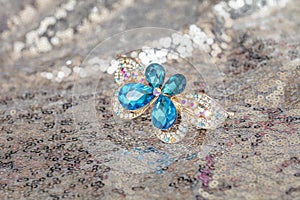 Pretty shining blue gemstone hairpin butterfly shape