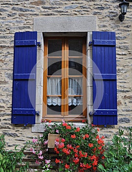 Pretty window Rochefort-en-Terre, France.