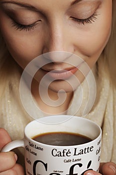 pretty woman drinking coffee