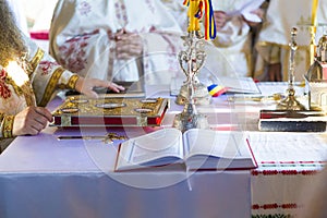 Priest table arrange for a wedding 