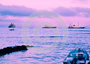 Crucero en alta mar. Barco de carga. Transporte marÃÂ ÃÂ­timo. Galapagos - Ecuador. photo