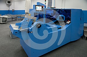 Print shop (press printing) - Finishing line