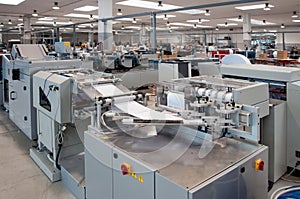 Print shop (press printing) - Finishing line