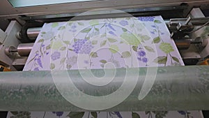 Printing on wallpaper, the process of printing wallpaper using a printing press