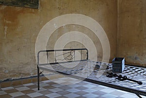 Prison bed 3