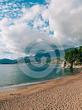 Private beach of the hotel Sveti Stefan, near the island. Monten