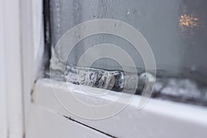 The problem of freezing of plastic Windows in the winter time, the front and background blurred with the bokeh effect