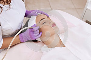 Procedure of Microdermabrasion.