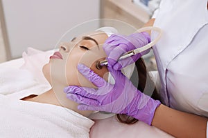 Procedure of Microdermabrasion.