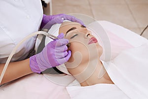 Procedure of Microdermabrasion.