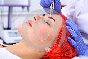 Procedure of Microdermabrasion.