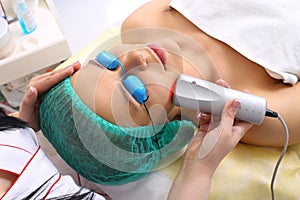 The procedure for treating cold laser.