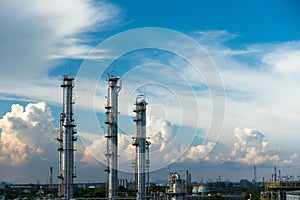 Process Columns of Natural Gas Plant