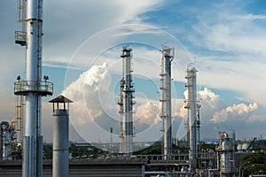 Process Columns of Natural Gas Plant