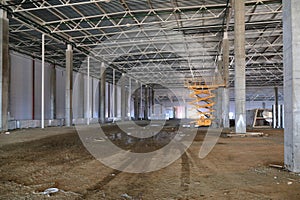 The process of construction and launch of a large logistics center, its internal filling and finishing