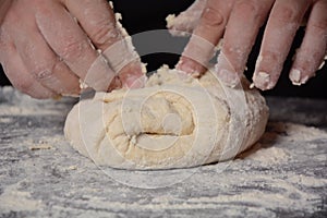 Process of making home-made dough for dumplings, ravioli or pelmeni