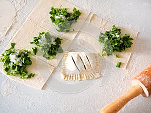 Process of making a puff pastry with sorrel