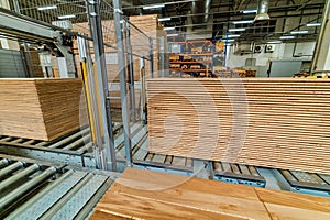 process of manufacturing a parquet board in the factory