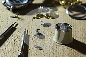 The process of repair mechanical watches