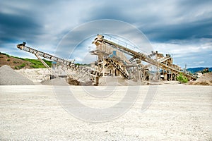 Processing plant stones