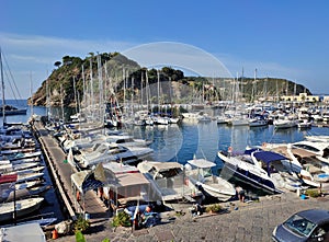 Procida - Marina di Chiaiolella da Via Simone Schiano