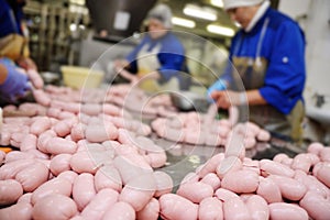 Production of boiled sausages and smoked sausage at a meat factory