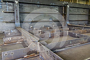 Production of iron structures in the factory.