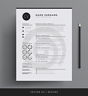 Professional CV resume template design for a creative person - v photo